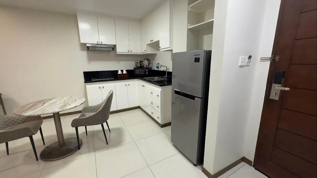 La Grande Residences Angeles Aparthotel