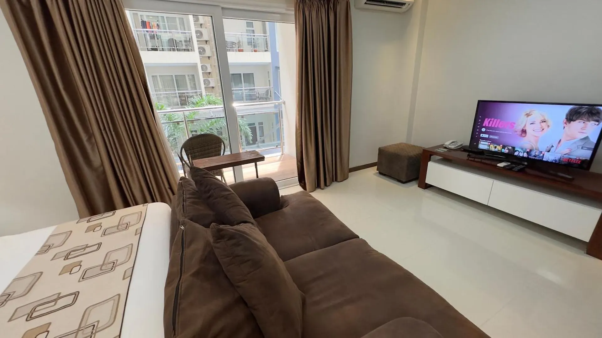 Aparthotel La Grande Residences Angeles